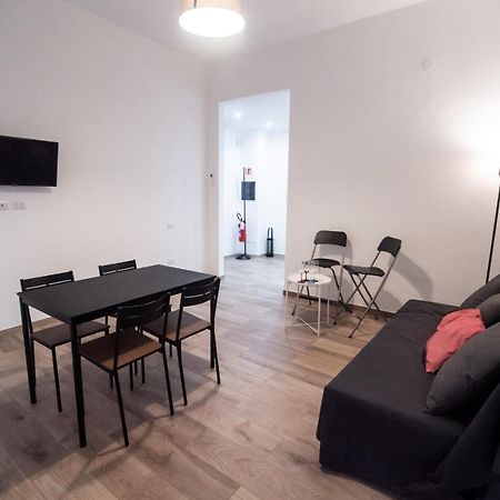 Nizza Apartment In Centro Salerno Kültér fotó