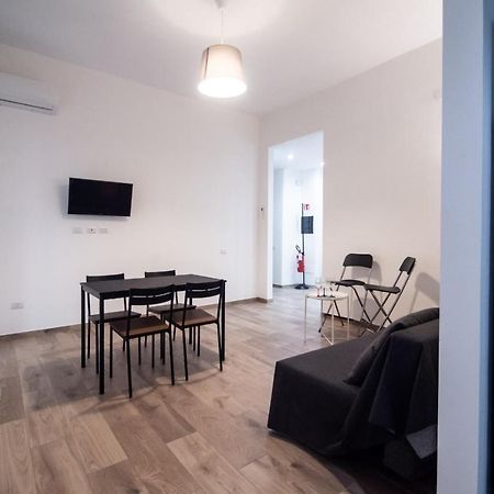 Nizza Apartment In Centro Salerno Kültér fotó