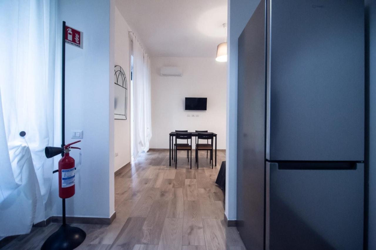 Nizza Apartment In Centro Salerno Kültér fotó