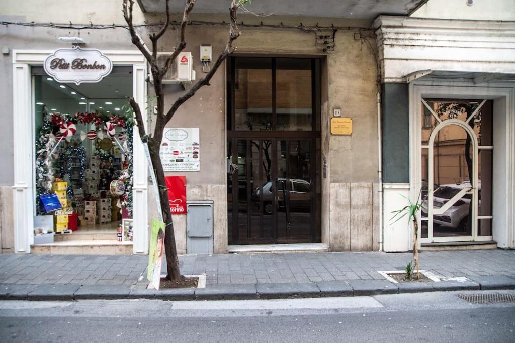 Nizza Apartment In Centro Salerno Kültér fotó